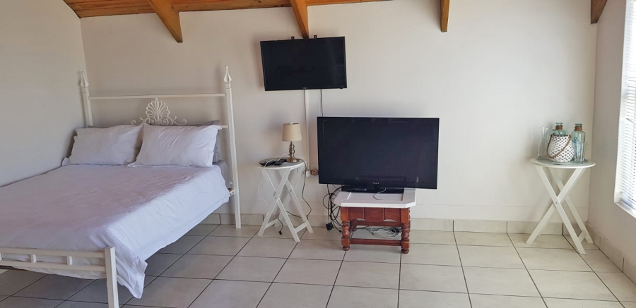 5 Bedroom Property for Sale in Laguna Sands Western Cape